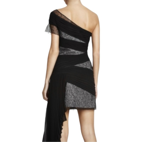 BCBGMAXAZRIA Runway One Shoulder Pleated Overlay Mini Dress. Size 8 - Picture 3 of 10